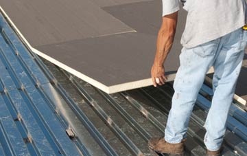 benefits of insulating Teavarran flat roofing