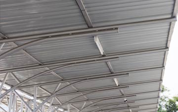 installing Teavarran metal roofing