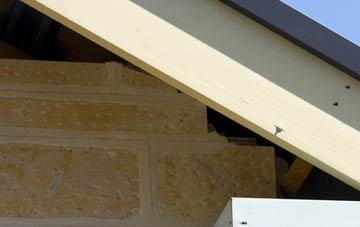 soffit repair Teavarran